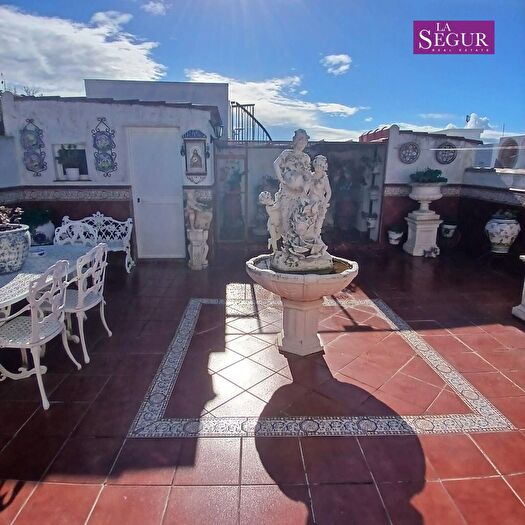 Casas en venta y pisos alquiler - 1