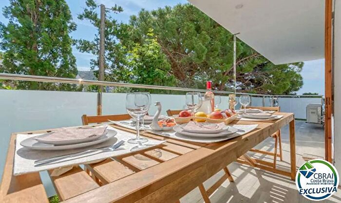 Piso en venta en Almadrava Canyelles PuigRom, Roses de 3 habitaciones
