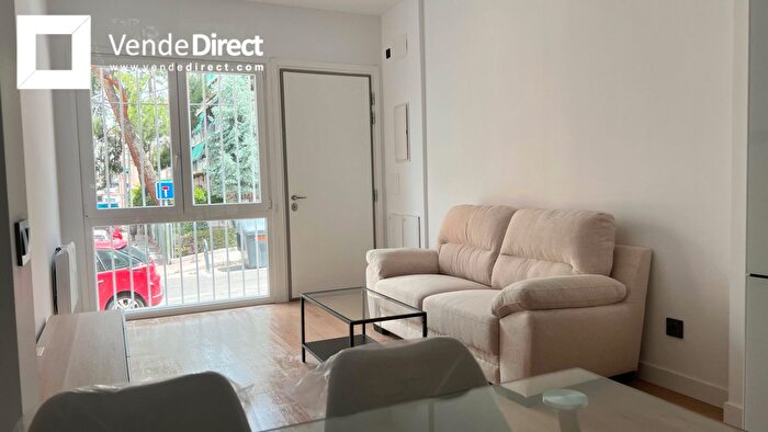Casas en venta y pisos alquiler - 1