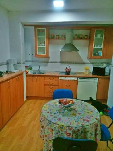 Casas en venta y pisos alquiler - 1