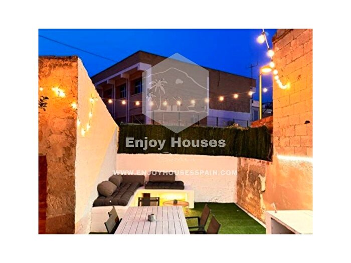 Casas en venta y pisos alquiler - 3