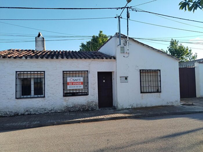Casa en venta en Alcázar de San Juan, Ciudad Real de 3 habitaciones