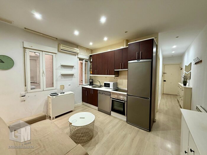 Casas en venta y pisos alquiler - 3