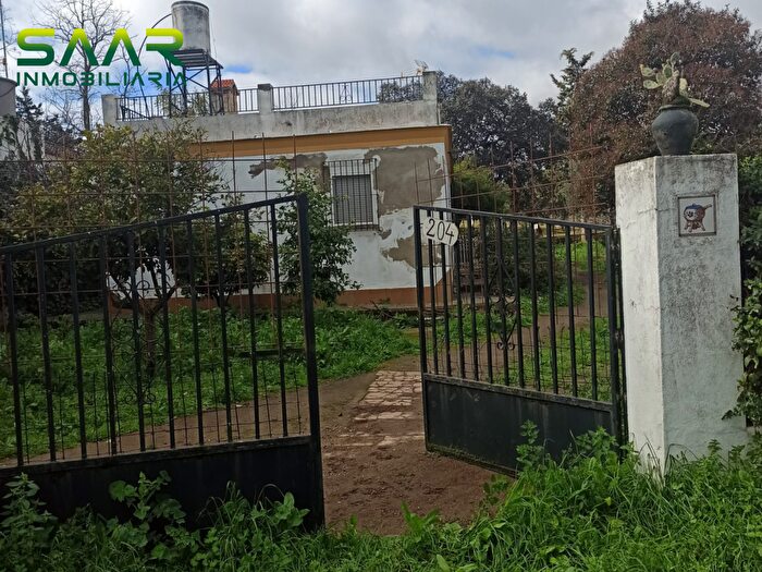 Casas en venta y pisos alquiler - 1