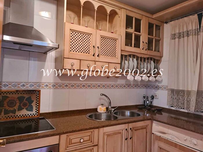 Casas en venta y pisos alquiler - 1