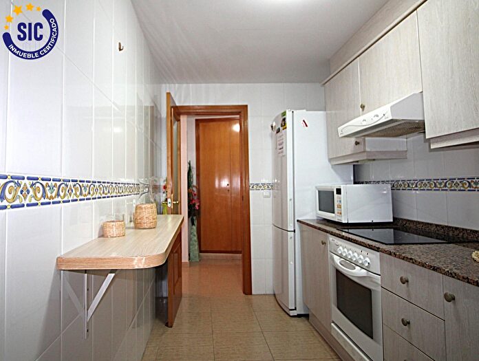 Casas en venta y pisos alquiler - 2