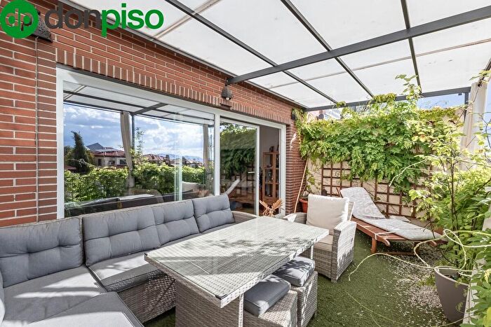 Casas en venta y pisos alquiler - 2