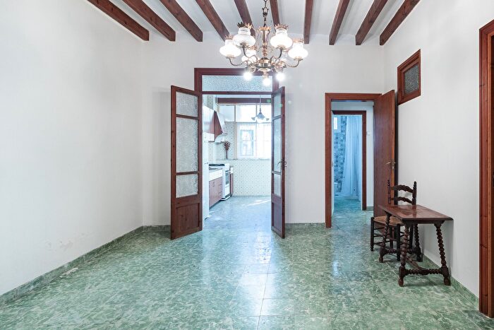 Casas en venta y pisos alquiler - 3