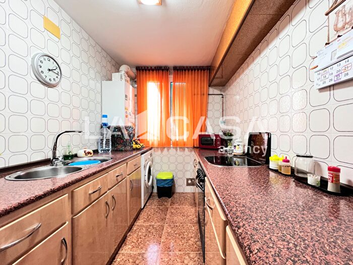 Casas en venta y pisos alquiler - 2