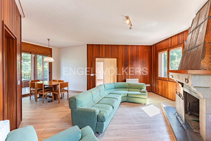 Casas en venta y pisos alquiler - 3