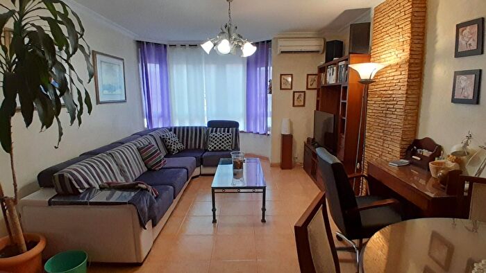 Piso en venta en Yecla, Murcia de 3 habitaciones