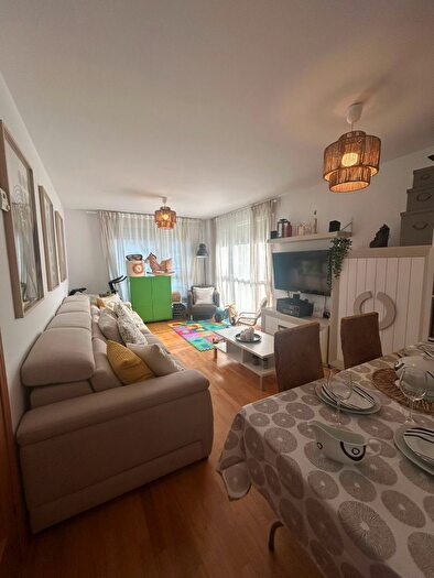 Casas en venta y pisos alquiler - 2