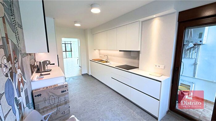 Casas en venta y pisos alquiler - 2