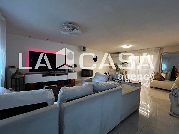 Casa en venta en Avenida de Europa, Montequinto de 3 habitaciones