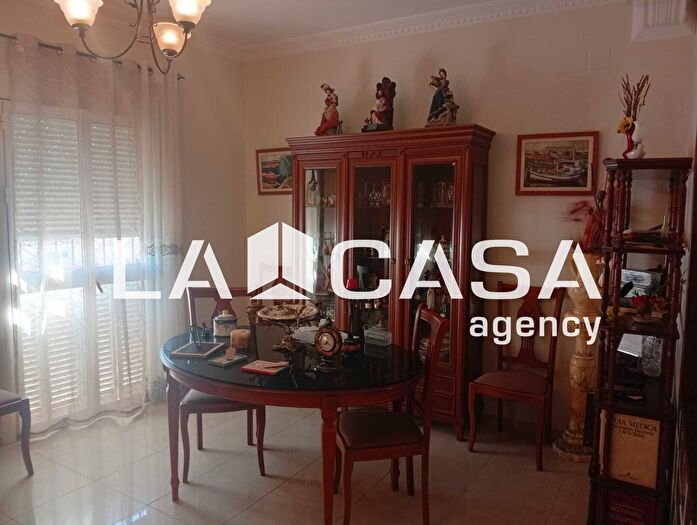 Casas en venta y pisos alquiler - 1