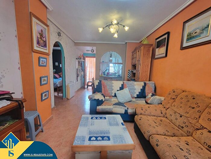 Piso en venta en Nueva Torrevieja Aguas Nuevas, Nueva Torrevieja de 2 habitaciones