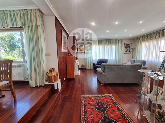 Casas en venta y pisos alquiler - 3