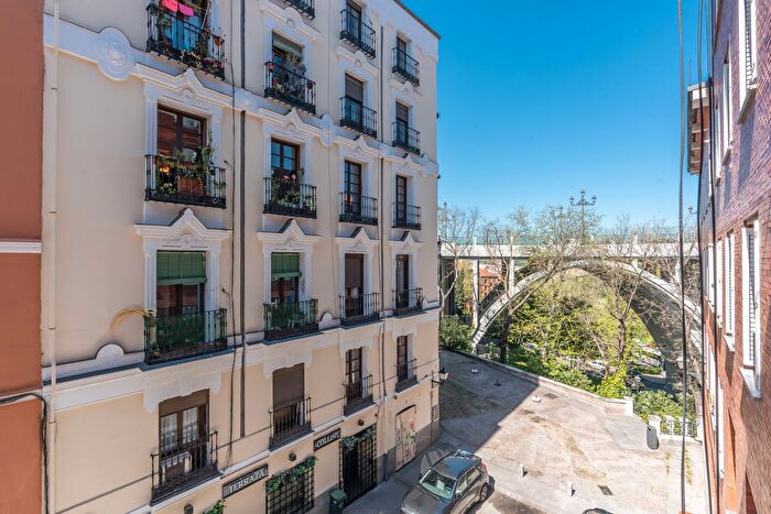Piso en venta en Centro, Palacio de 2 habitaciones