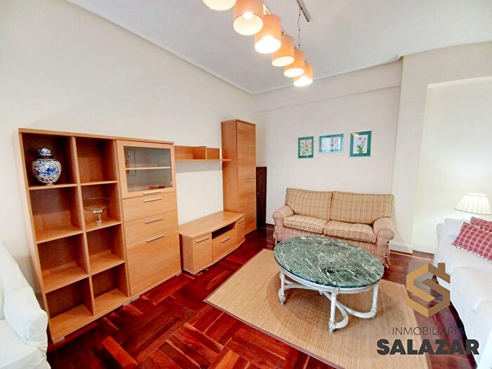 Casas en venta y pisos alquiler - 1