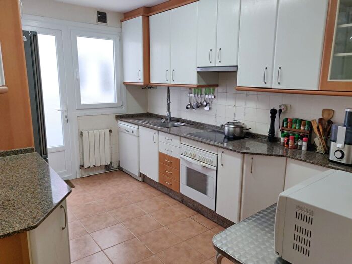 Casas en venta y pisos alquiler - 2