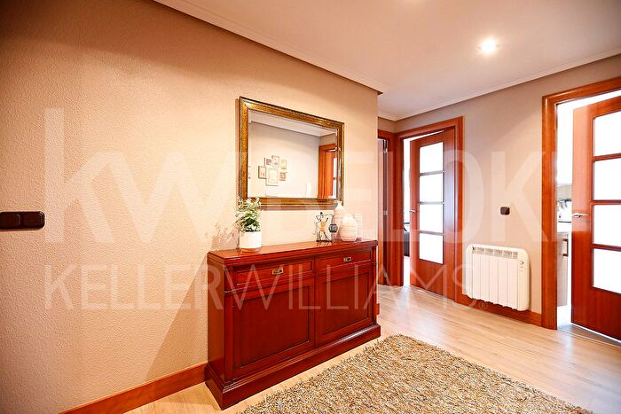 Piso en venta en Palmera Dumboa Arbes, Irun de 3 habitaciones