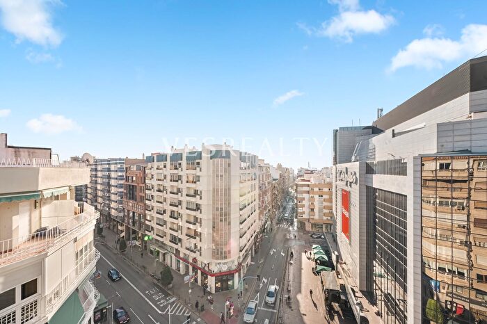 Casas en venta y pisos alquiler - 1