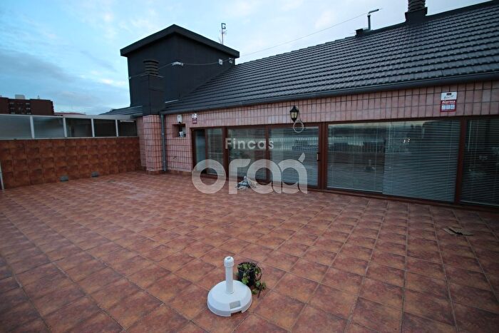 Casas en venta y pisos alquiler - 2