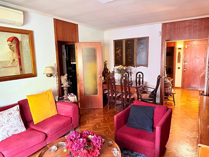 Piso en venta en Carabanchel, Comillas de 3 habitaciones