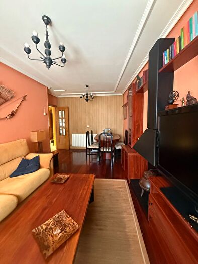 Casas en venta y pisos alquiler - 2