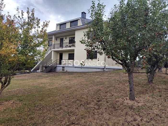 Casas en venta y pisos alquiler - 1