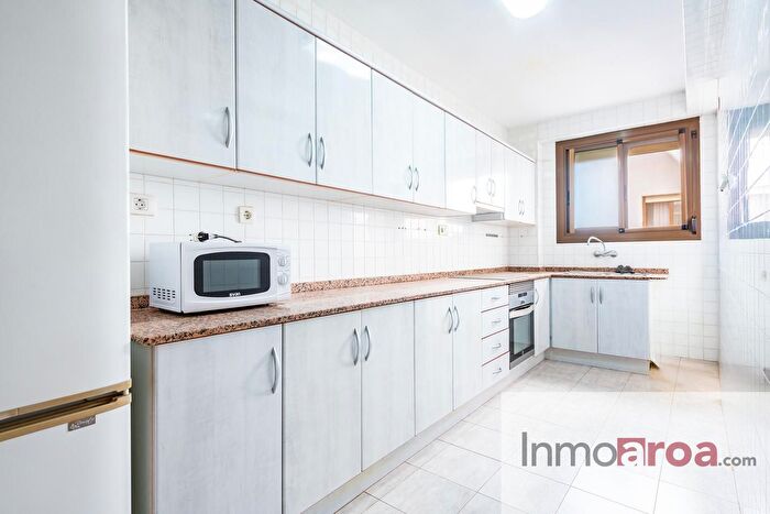 Casas en venta y pisos alquiler - 2