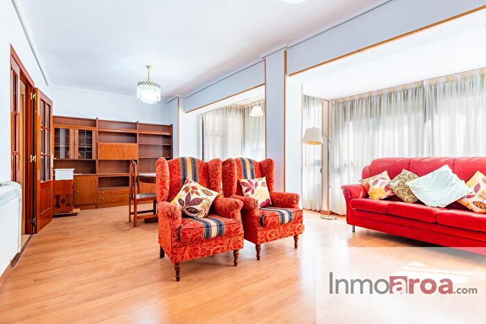 Casas en venta y pisos alquiler - 1