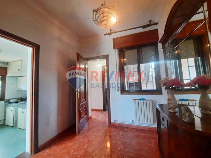 Casas en venta y pisos alquiler - 2