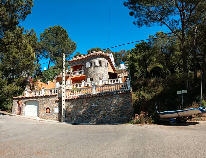 Casa en venta en Residencial Begur Esclanyà, Begur de 4 habitaciones