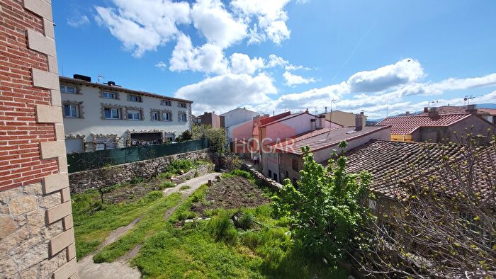 Casas en venta y pisos alquiler - 2