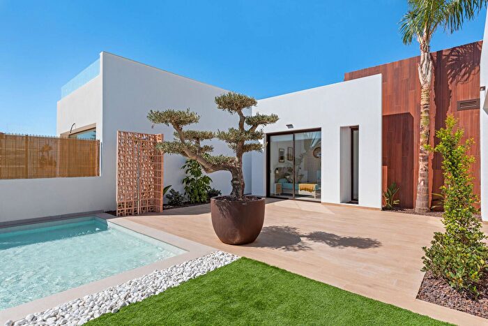 Casa en venta en Las Lomas de Rame Bahía Bella, Los Alcázares de 3 habitaciones