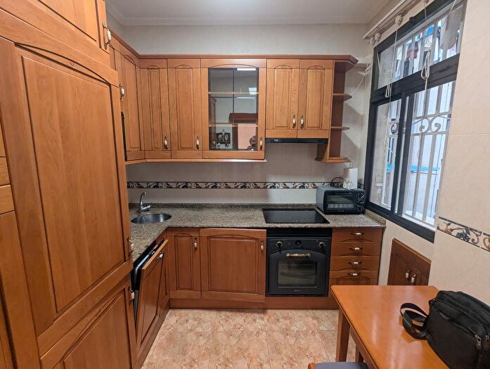Casas en venta y pisos alquiler - 2