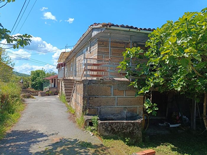 Casa en venta en Taboadela, Ourense