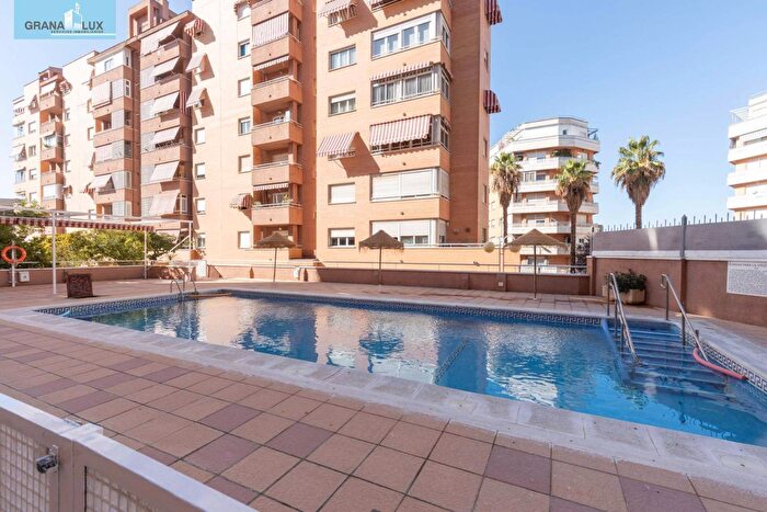 Piso en venta en Andalucía, Granada de 3 habitaciones
