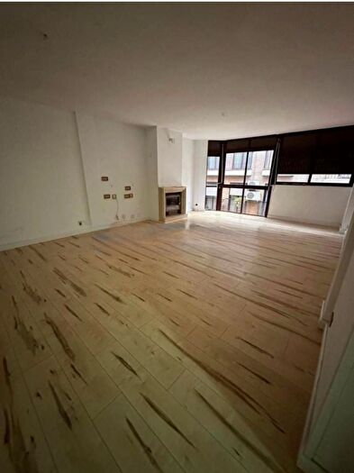 Piso en venta en Centro, San Nicolás de 4 habitaciones