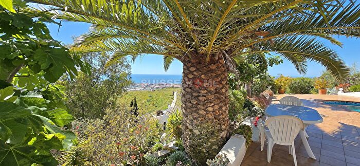 Casa en venta en Arenas, Málaga de 3 habitaciones