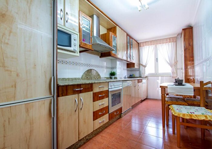 Casas en venta y pisos alquiler - 2