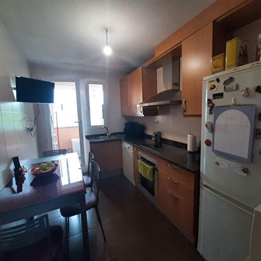 Casas en venta y pisos alquiler - 2