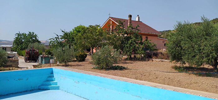 Casa en venta en Berbinzana, Navarra de 4 habitaciones
