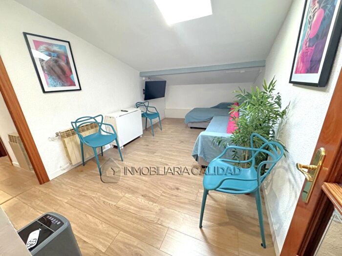 Casas en venta y pisos alquiler - 2