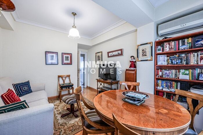 Casas en venta y pisos alquiler - 2