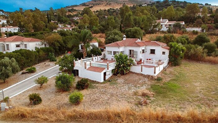 Casa en venta en Almogía, Málaga de 3 habitaciones