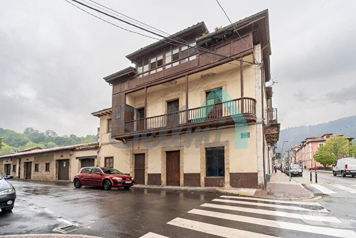 Casas en venta y pisos alquiler - 1