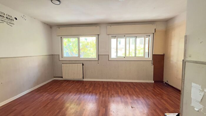 Casas en venta y pisos alquiler - 2