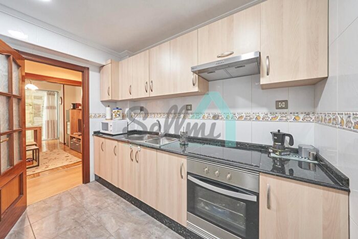 Casas en venta y pisos alquiler - 3